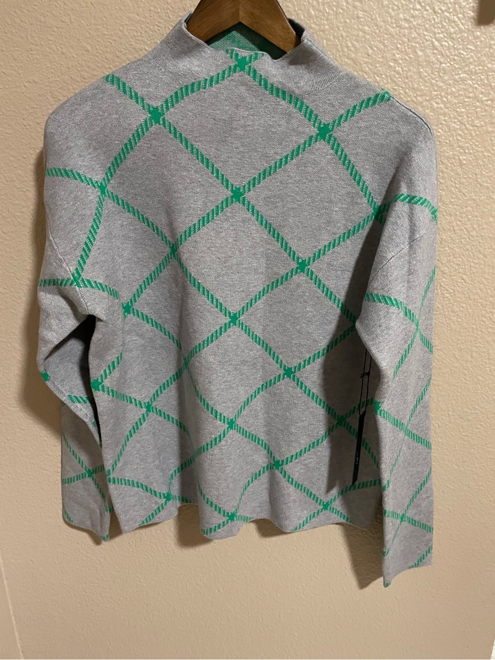 Tahari Gray Sweater with Green Argyle Pattern